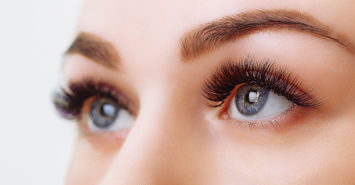 Regain Lustrous Lashes with These 4 Highly Effective Tips