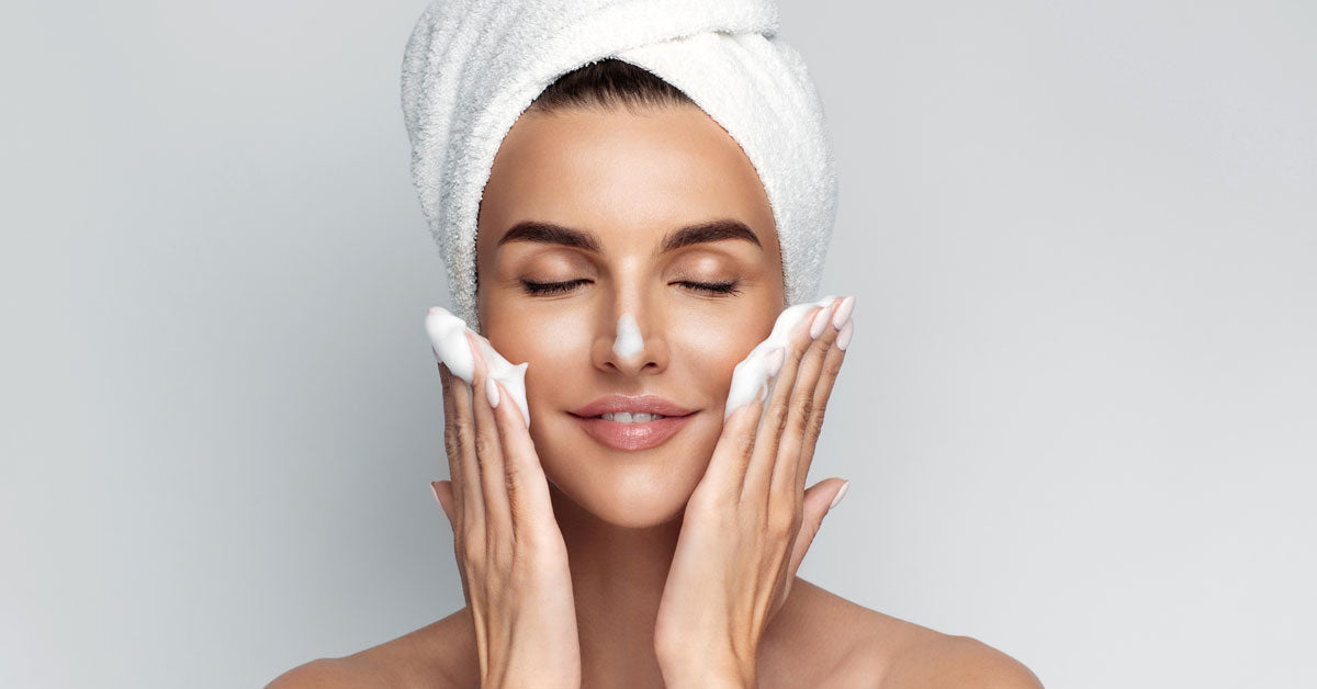 What is Cleansers? Significance of Cleanser in Skin Care